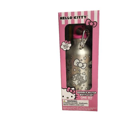 Hello Kitty Doodle Water Bottle Set - Picture 1 of 2